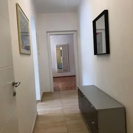 Apartmán Neben Dem Lkh Und Der Medizinischen Universitaet